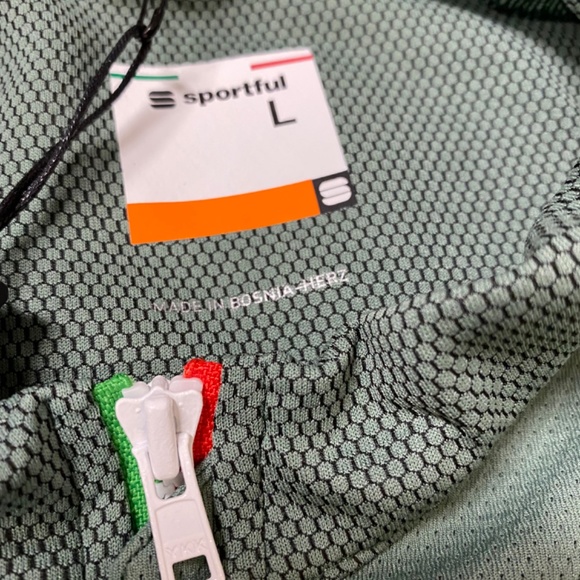 Sold - Picture 4 of 5